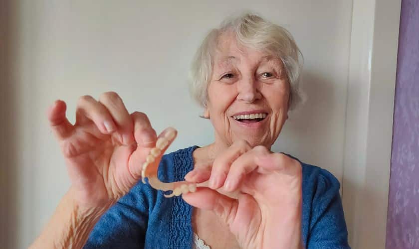 Navigating the World of Dentures for Confidence and Comfort